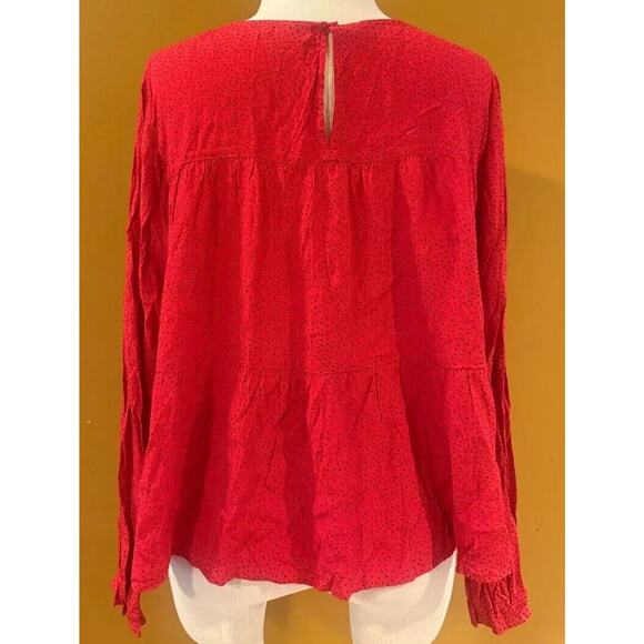 Gap Blouse Top Womens Medium Red Pleated Tiered Long Sleeve Back Keyhole Button - Picture 4 of 6
